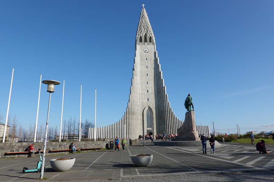 Hallgrimskirkja (Church of Hallgr�mur), Reykjavik