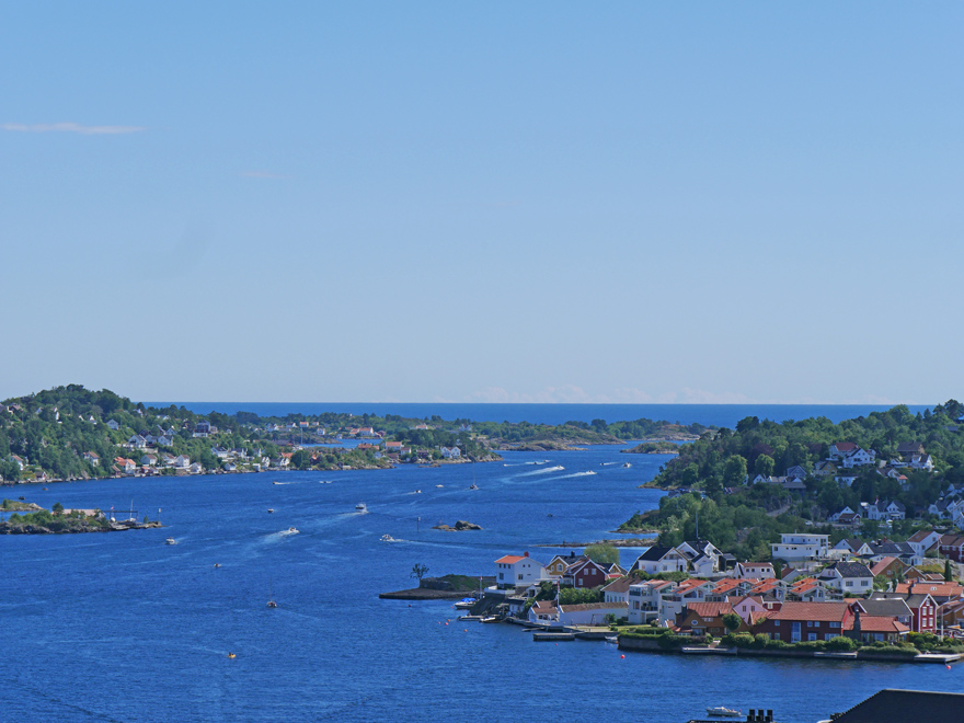 View of Arendal from top of Fl&oslash;yheia