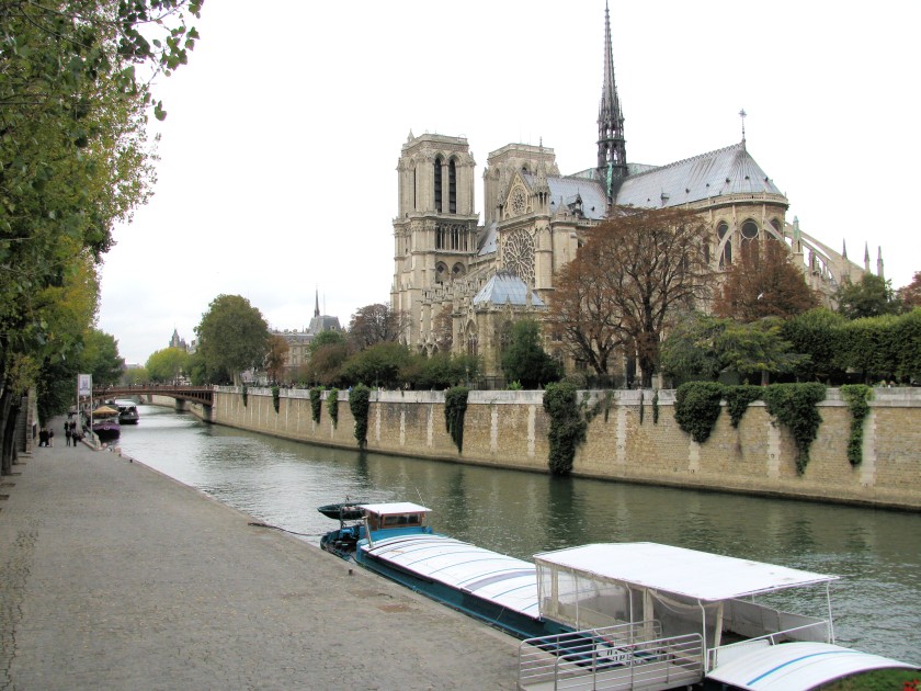 Cath&eacute;drale Notre-Dame from the Left Bank of the Seine