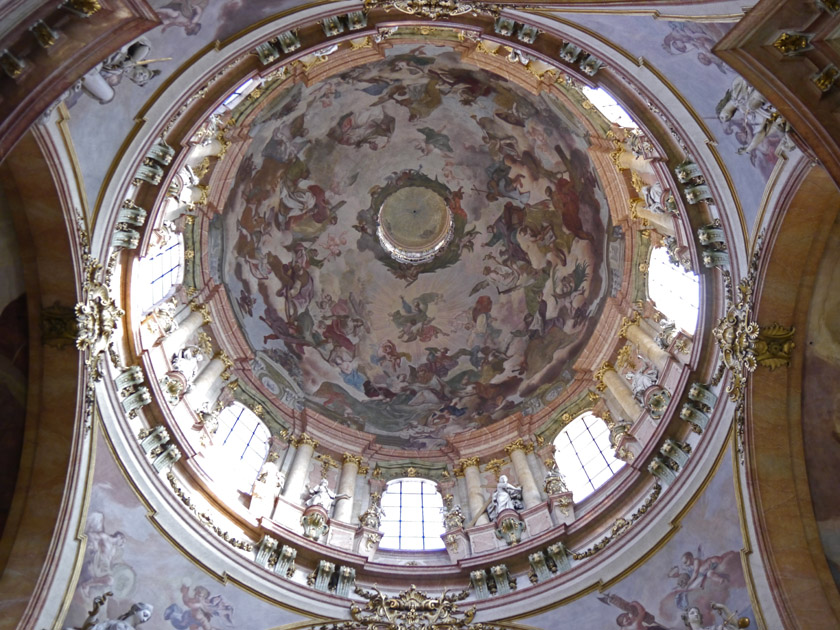 Rotunda and Ceiling Murals, Church of St. Nicholas (Mal&aacute; Strana)
