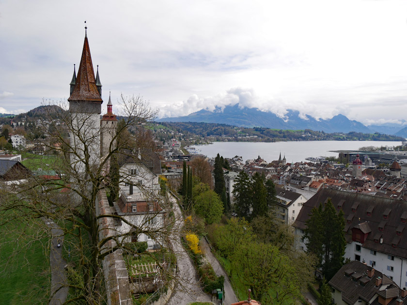 Luegislandturm and  Wachtturm from M&auml;nnliturm