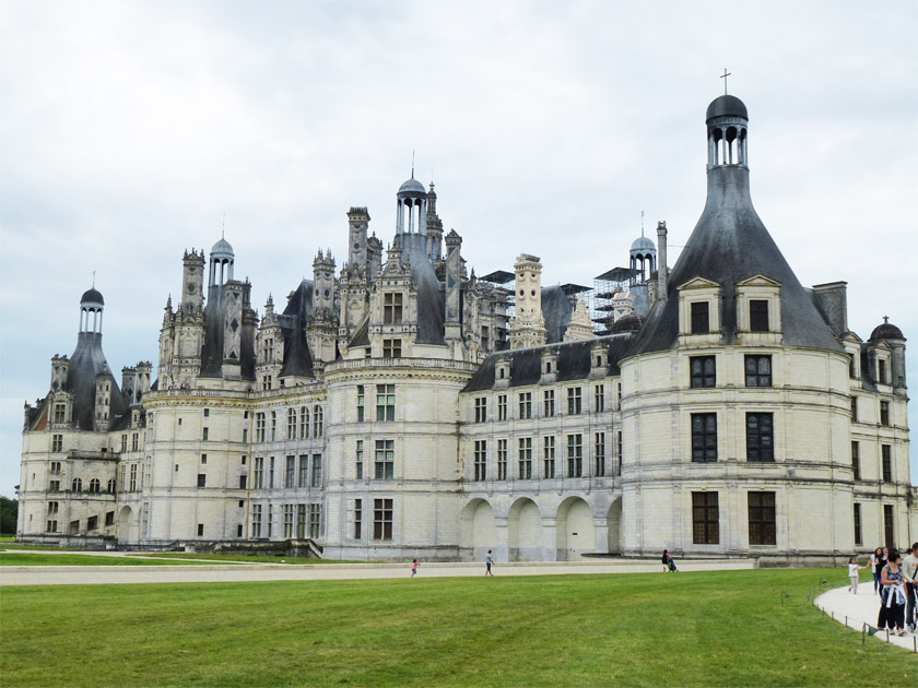 Ch&acirc;teau de Chambord, Exterior